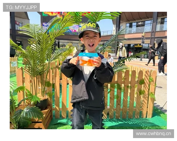 扬尼斯这生活太疯狂，家里竟然还有个迷你动物园？