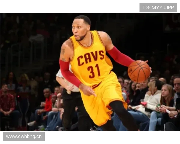 肖恩·马里昂无球掩护能力改变进攻节奏，助力球队关键得分提升